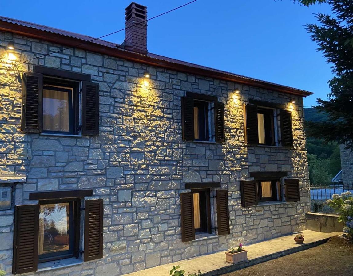 Cosy Lake House, Μια Ανάσα Πριν Τη Λίμνη Kalivia  Bagian luar foto