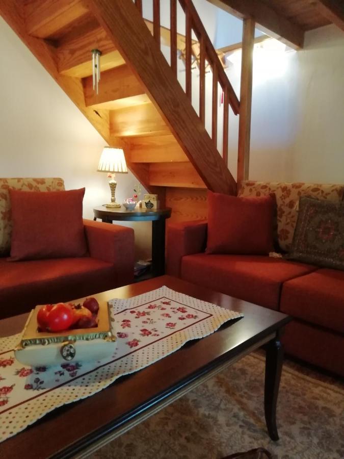 Cosy Lake House, Μια Ανάσα Πριν Τη Λίμνη Kalivia  Bagian luar foto
