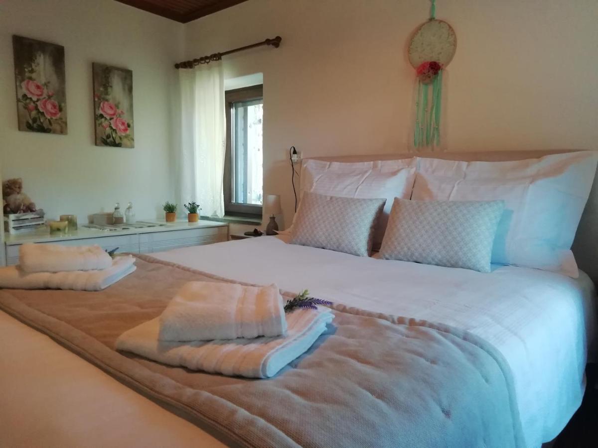Cosy Lake House, Μια Ανάσα Πριν Τη Λίμνη Kalivia  Bagian luar foto